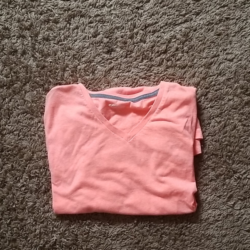 Peach old navy shirt